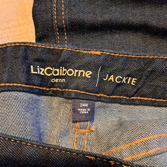 Liz Claiborne Denim Jackie women's size 24W dark wash jeans. New - Picture 7 of 9